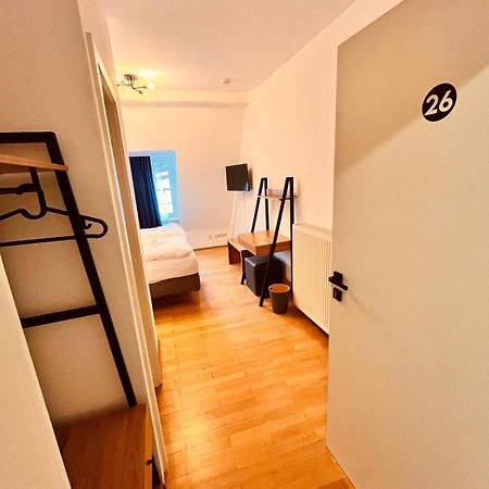 Hotel Zum Pfalzgrafen ไฮเดลเบิร์ก ภายนอก รูปภาพ