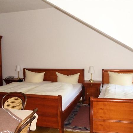Hotel Zum Pfalzgrafen ไฮเดลเบิร์ก ห้อง รูปภาพ