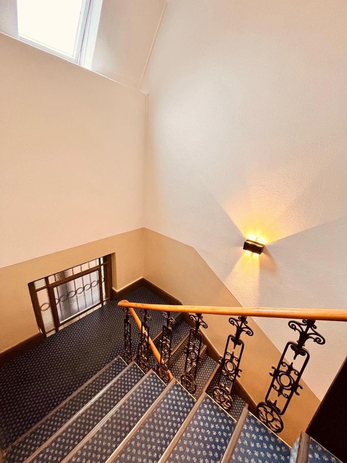 Hotel Zum Pfalzgrafen ไฮเดลเบิร์ก ภายนอก รูปภาพ