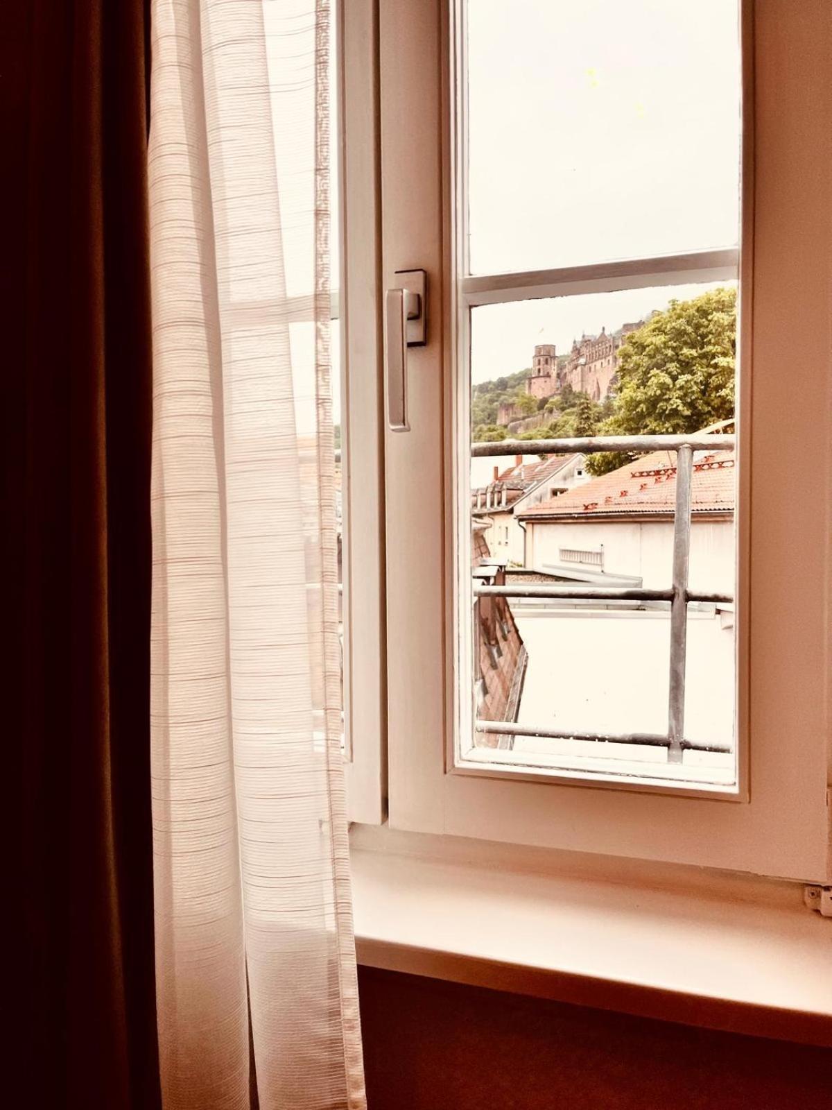 Hotel Zum Pfalzgrafen ไฮเดลเบิร์ก ภายนอก รูปภาพ